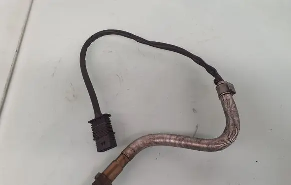 BMW 5 F10 F11 Lambda probe sensor 7589476 11787589476
