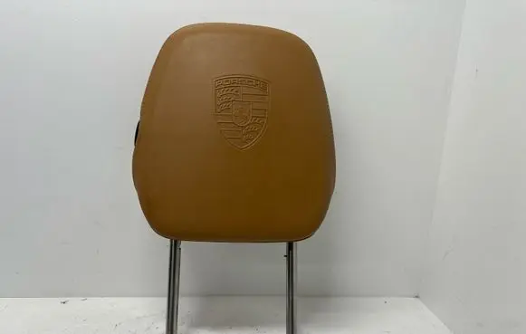 Porsche Cayenne (92A) Front seat headrest 958 COGNAC