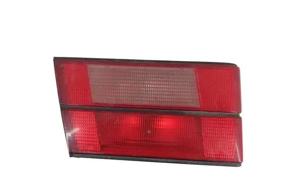 BMW 5 E34 Tailgate rear/tail lights 3374463201 83515610