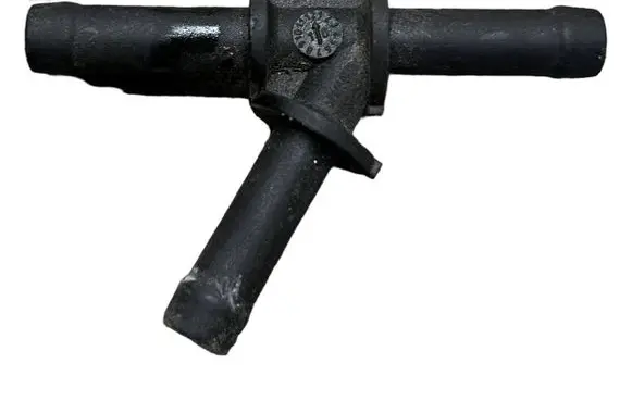 Volkswagen Touran I Engine coolant pipe/hose 1K0121087AA