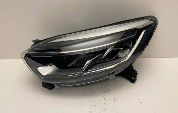 Renault Captur Headlight/headlamp 260606152R 01297705 0122770500351427