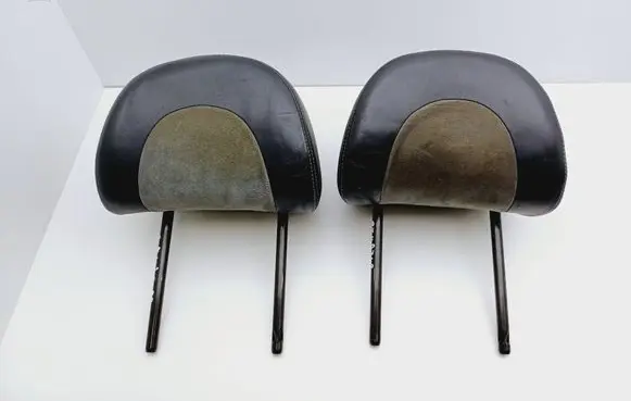 Peugeot 407 Front seat headrest 