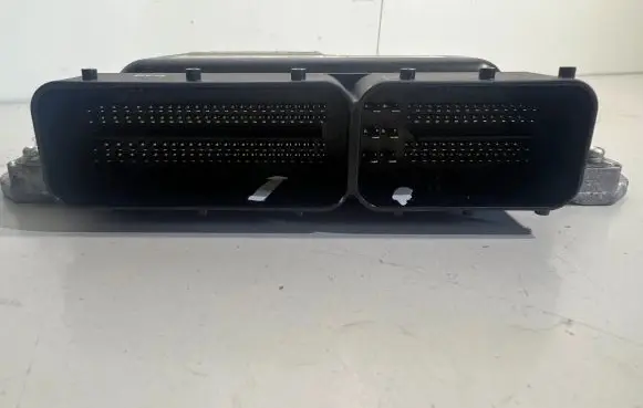 Mazda CX-7 Engine control unit/module R2AX18881G 2758009496