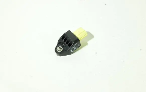 Toyota Yaris Airbag deployment crash/impact sensor 898310D090 831A41KMY