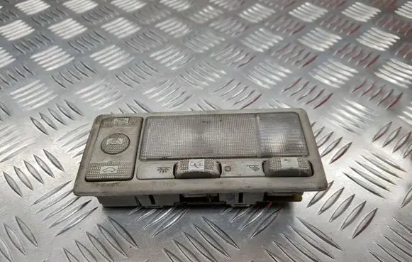 Volkswagen Golf III Front seat light 1H0947111