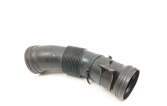 Maserati Ghibli Air intake duct part A947 670004643