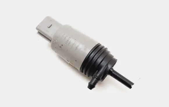 BMW 5 E60 E61 Windscreen/windshield washer pump 6934159 235576