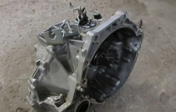 Toyota Avensis T270 Manual 5 speed gearbox