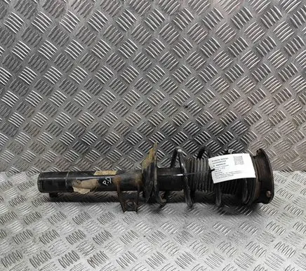 Volkswagen PASSAT B8 Front shock absorber/damper 824904010025 W48SZFV405N