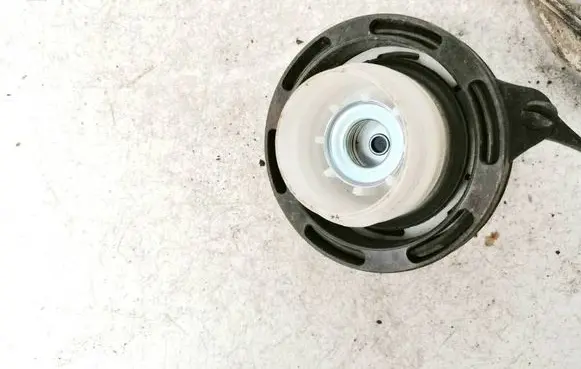 Fuel tank filler cap