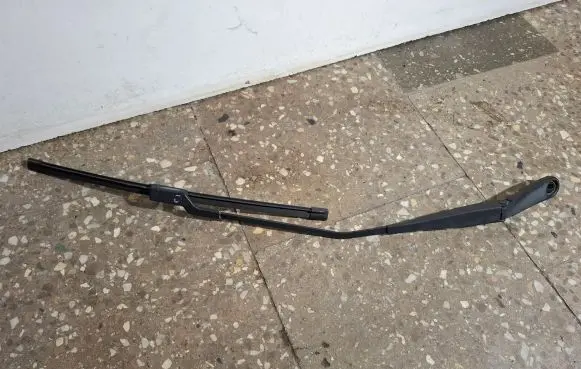 Volvo XC60 Windshield/front glass wiper blade 30753526
