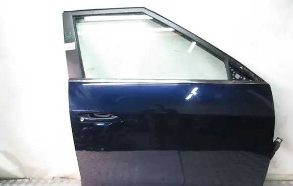 SsangYong Tivoli Front door