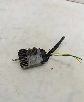 Audi A4 S4 B6 8E 8H Coolant fan relay 8E0959501 870701T AM1093