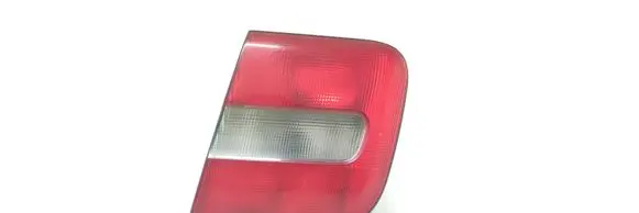 Volvo S70 V70 V70 XC Tailgate rear/tail lights 9151634 9151636