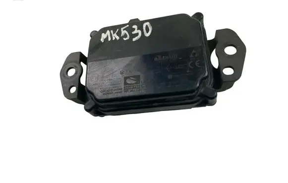 Toyota Camry VIII XV70 Distronic sensor radar 8821062020