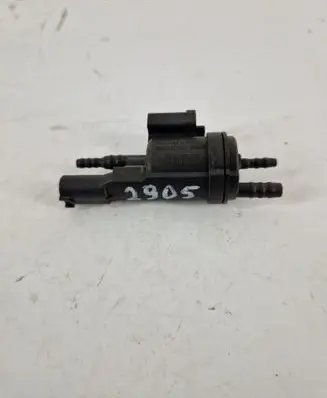 Mercedes-Benz A W169 Turbo solenoid valve 0025401497