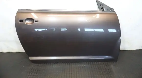 Alfa Romeo Mito Front door