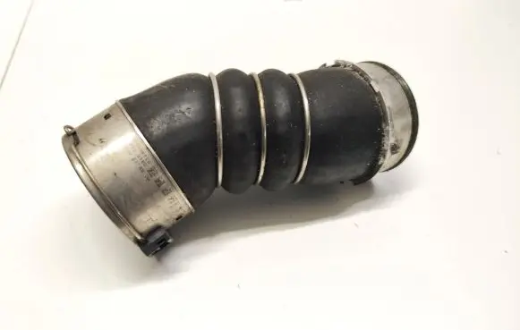 BMW X6 F16 Intercooler hose/pipe 7823236