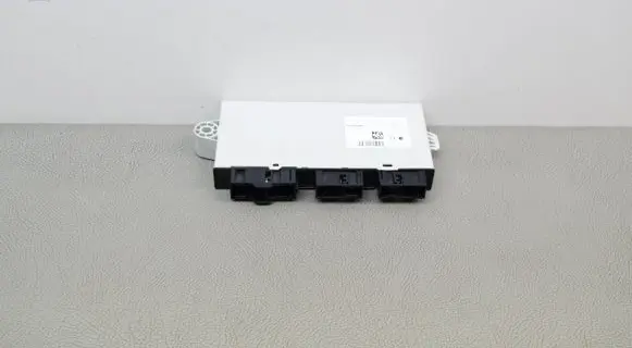 BMW 5 F10 F11 CAS control unit/module 9293391