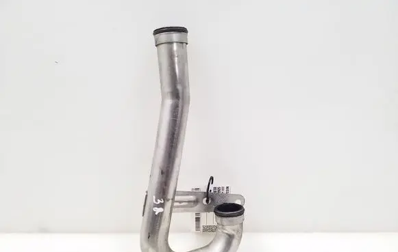 Nissan Qashqai EGR valve line/pipe/hose 506623