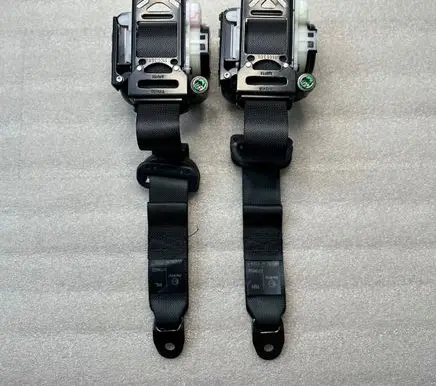 Toyota Aygo X Rear seatbelt 733700H031 733600H031