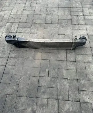 Mercedes-Benz E W211 Intercooler radiator A2115001002