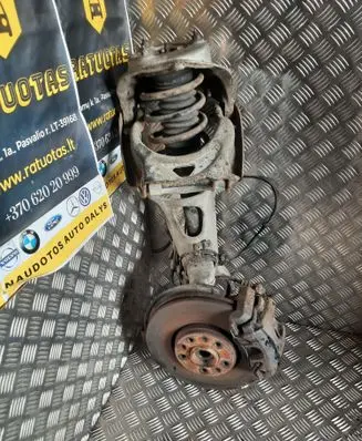 Citroen C5 Front wheel hub spindle knuckle