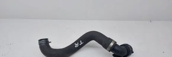 Volkswagen Touareg I Engine coolant pipe/hose 7L6122291