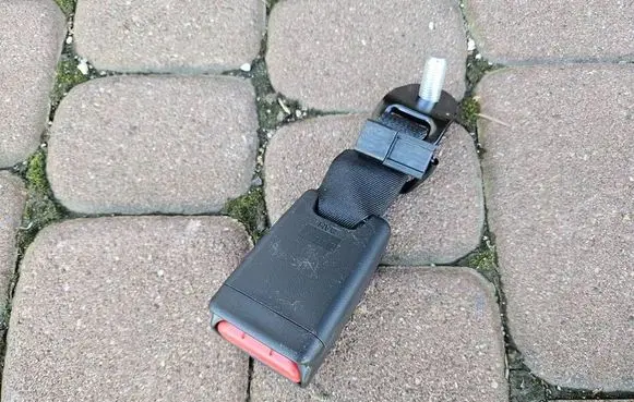 Toyota Aygo X Rear seatbelt buckle 50G9P4C16V-