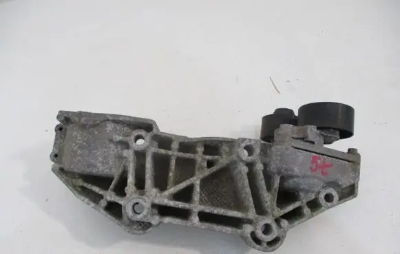 Renault Laguna III Generator/alternator bracket 