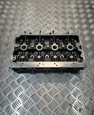Volkswagen Golf VIII Engine head 05E103063F
