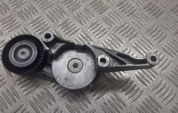 Audi A3 S3 8P Alternator belt tensioner pulley 950371