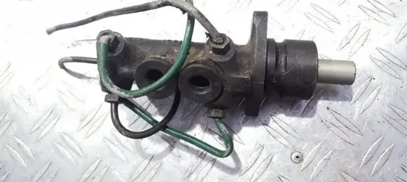Renault Scenic I Master brake cylinder 311901