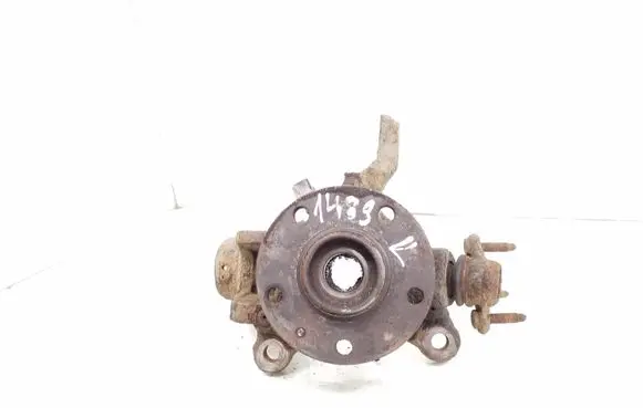 Volkswagen Touran I Front wheel hub spindle knuckle