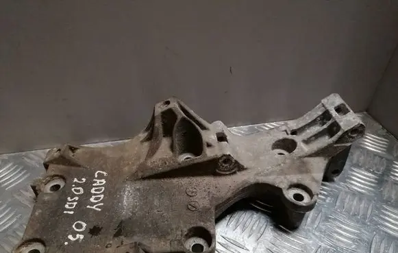 Volkswagen Caddy Engine mounting bracket 03G903143