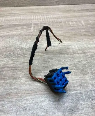BMW 3 E90 E91 Plug wire 8378977