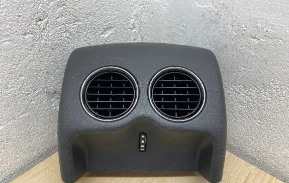 Peugeot 3008 I Rear air vent grill 9685097277