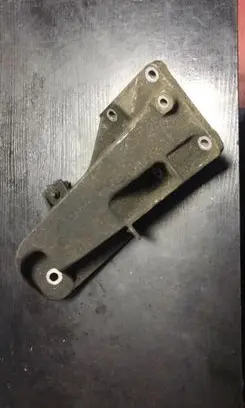 BMW X5 E53 Engine mounting bracket 1096999