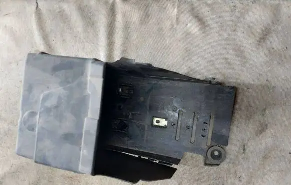 Ford S-MAX Battery box tray 6G9110723A D2L4A