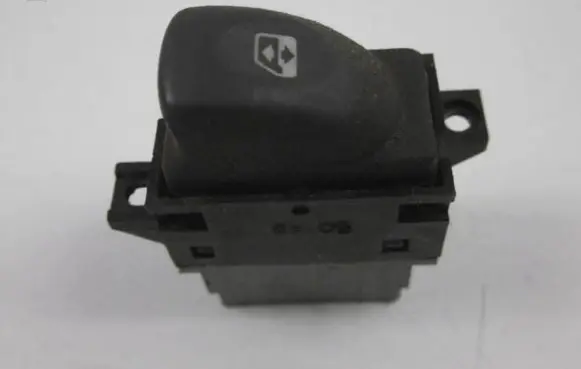 Renault Laguna I Electric window control switch 7700876402