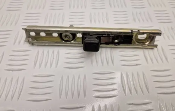 Dacia Duster Seat belt adjustment rail 414788H