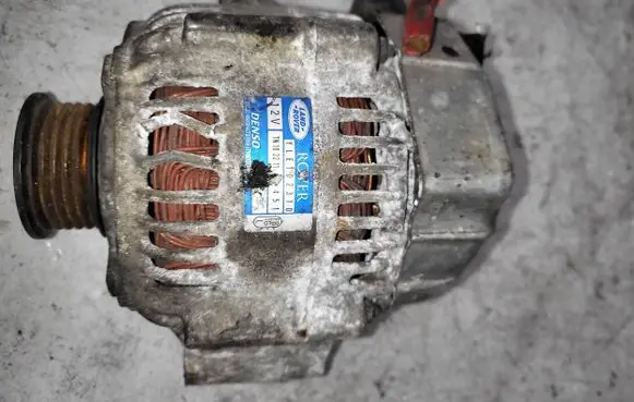 Land Rover Freelander Generator/alternator YLE102370