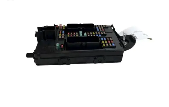 Volvo XC60 Fuse module 31682732