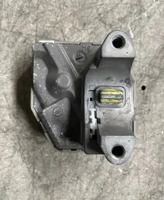 Nissan Navara D23 Steering wheel lock 