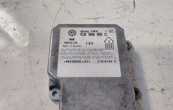 Skoda Fabia Mk1 (6Y) Airbag control unit/module 1C0909601