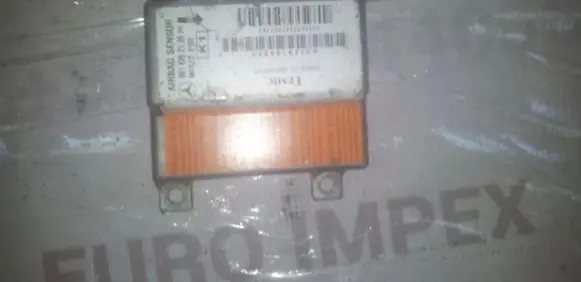 Mercedes-Benz E W210 Airbag control unit/module 0018202126 MRSZ29169