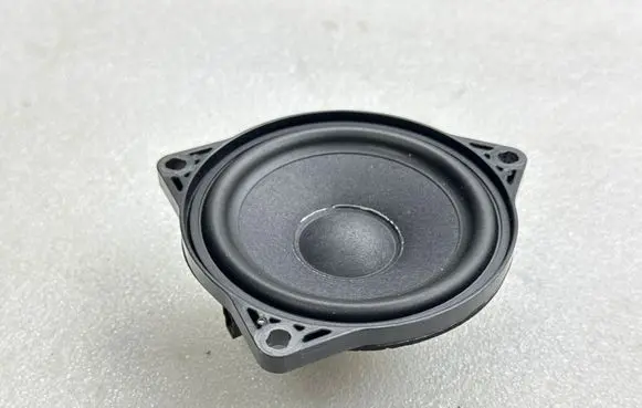 Panel speaker