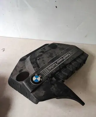 BMW 5 F10 F11 Engine cover (trim) 7607447