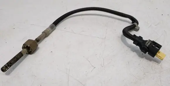 Mercedes-Benz C W205 Lambda probe sensor A0009055202
