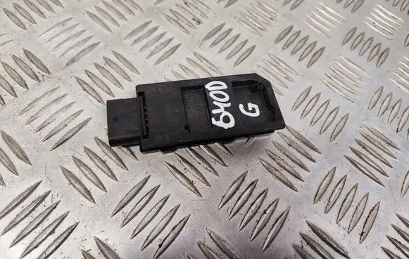 Volkswagen ID.3 Keyless system antenna 5WA962133D